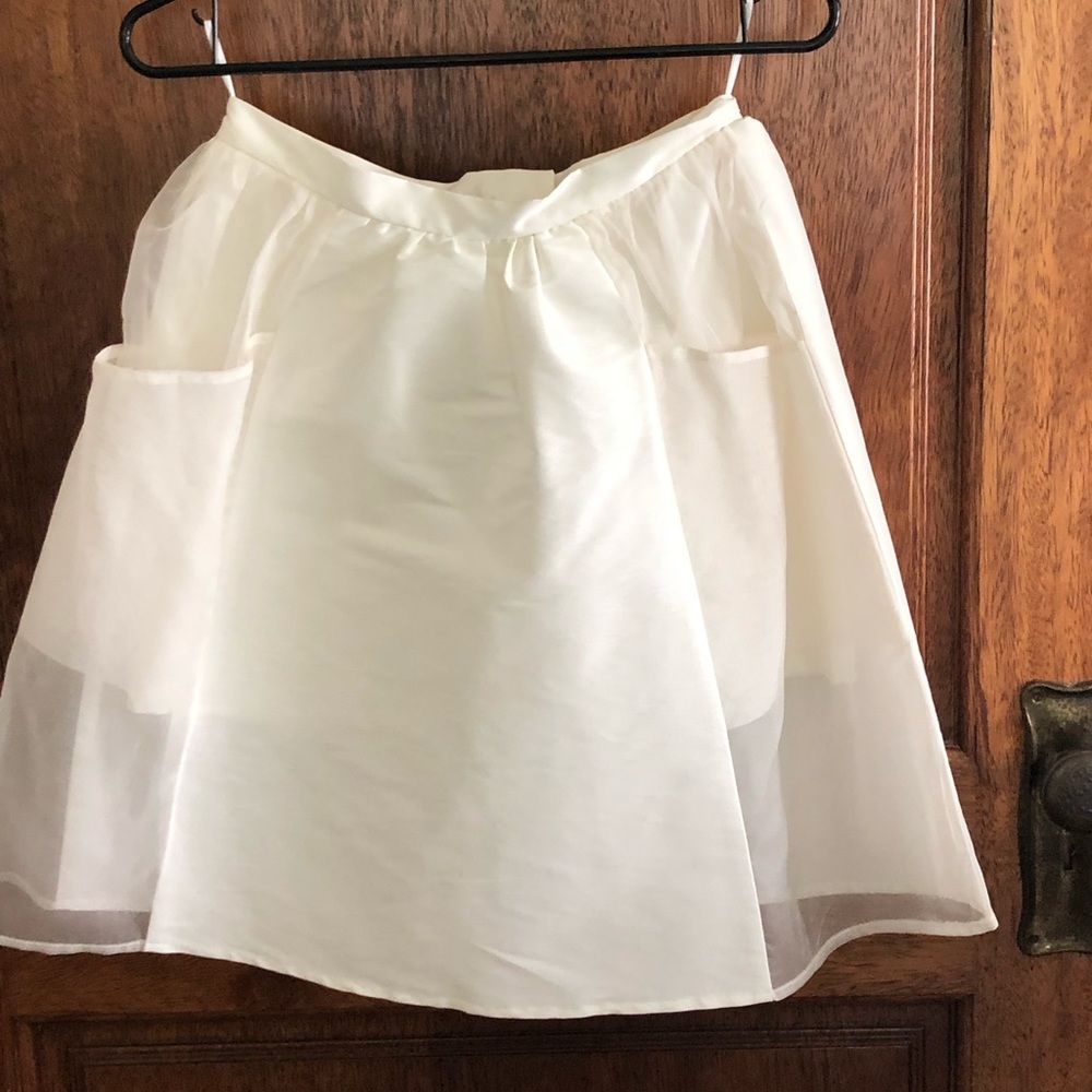 Vivian Chan billowy white skirt, size S